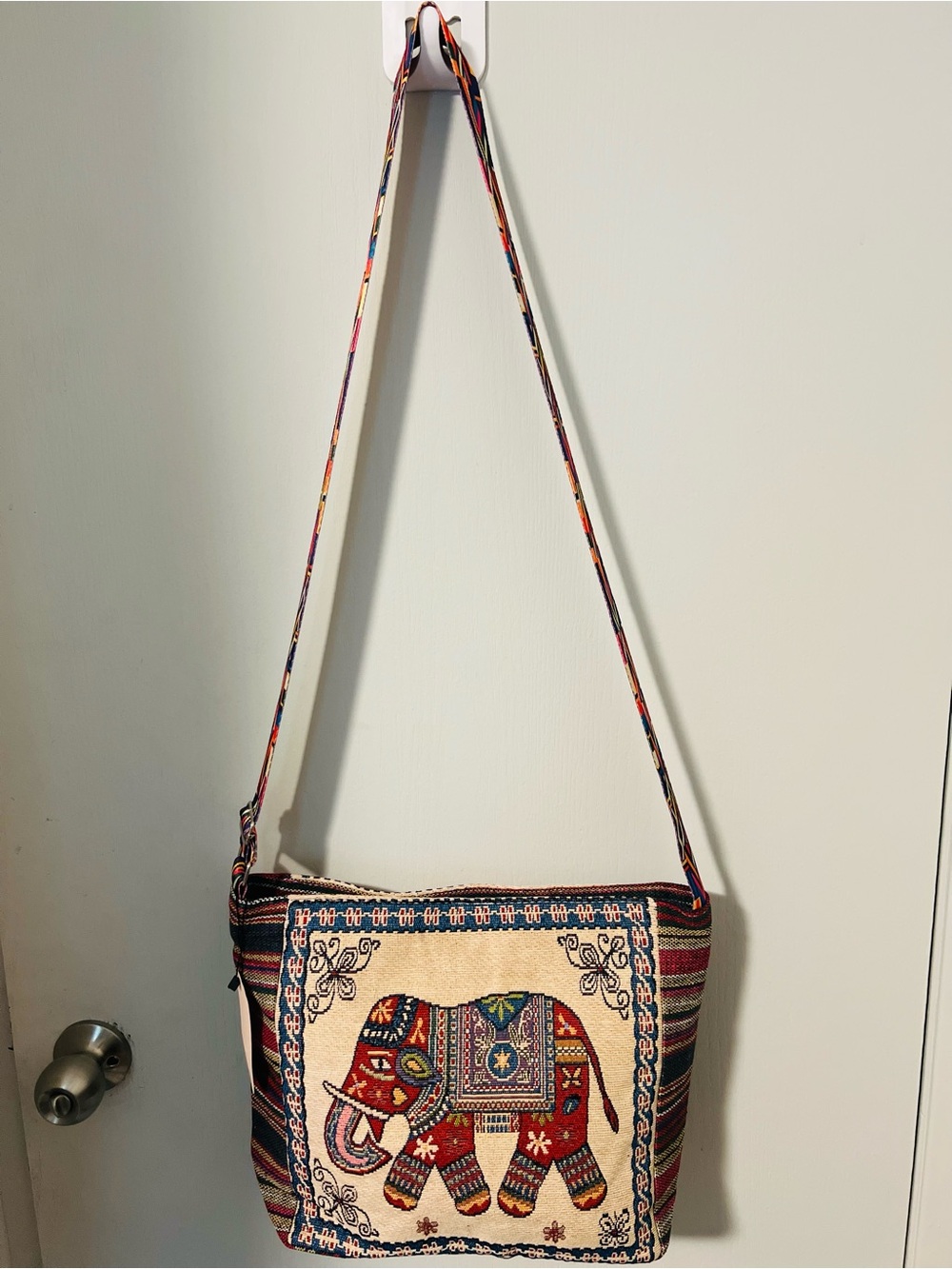 🆕 large Boho Embroidered Elephant Crossbody Bag in Multicolor